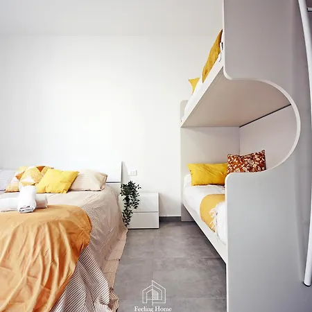 Martha's * Follonica